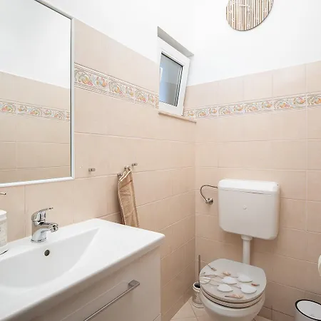 Papillon - Ausgestattete Ferienoase Villa