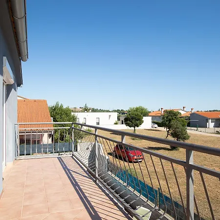 Villa Papillon - Ausgestattete Ferienoase Pula