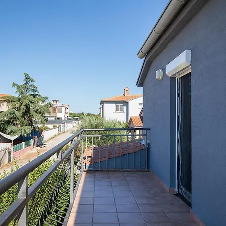 Papillon - Ausgestattete Ferienoase *