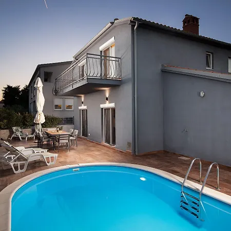 Villa Papillon - Ausgestattete Ferienoase *