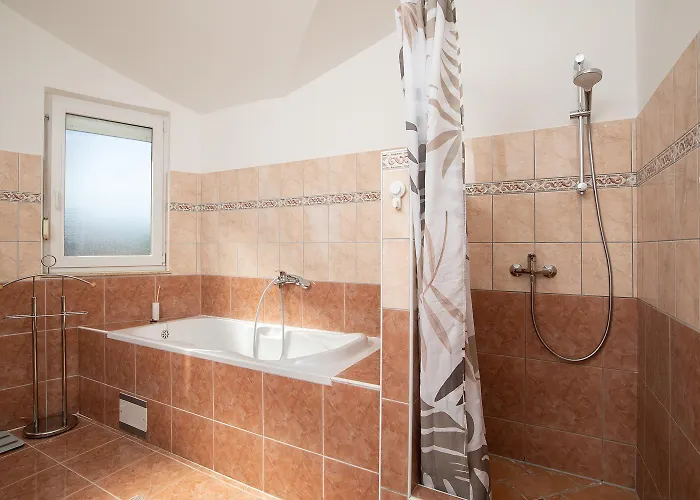 Papillon - Ausgestattete Ferienoase Πούλα