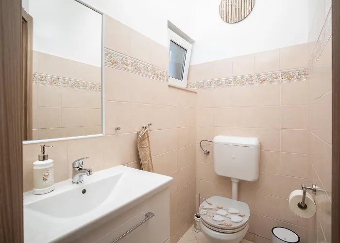 Papillon - Ausgestattete Ferienoase Villa