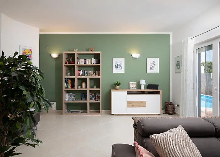 Villa Papillon - Ausgestattete Ferienoase Pula